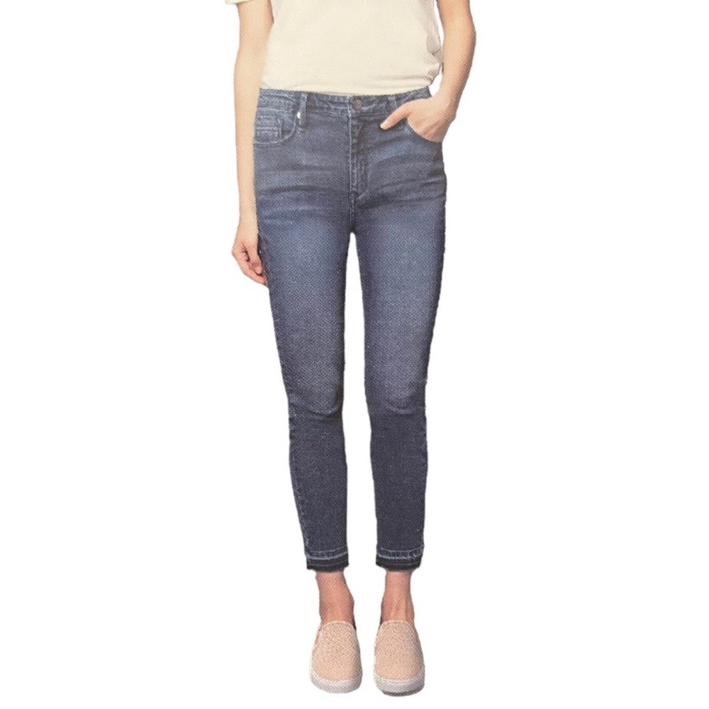 Kenneth Cole women skinny jeans